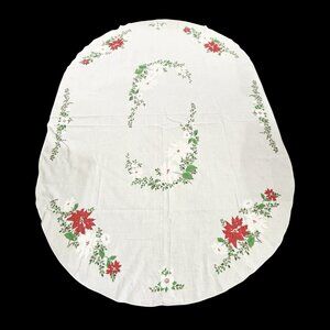 57”x80” Vintage Tablecloth Oval Oblong Christmas Poinsettia White Holiday READ!